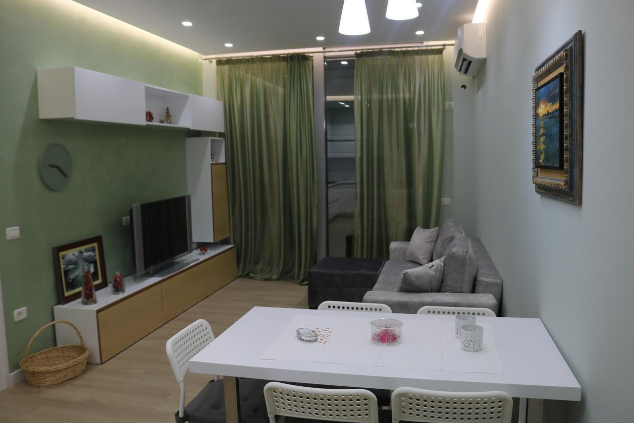 St Beach House Appartement Vlorë Buitenkant foto