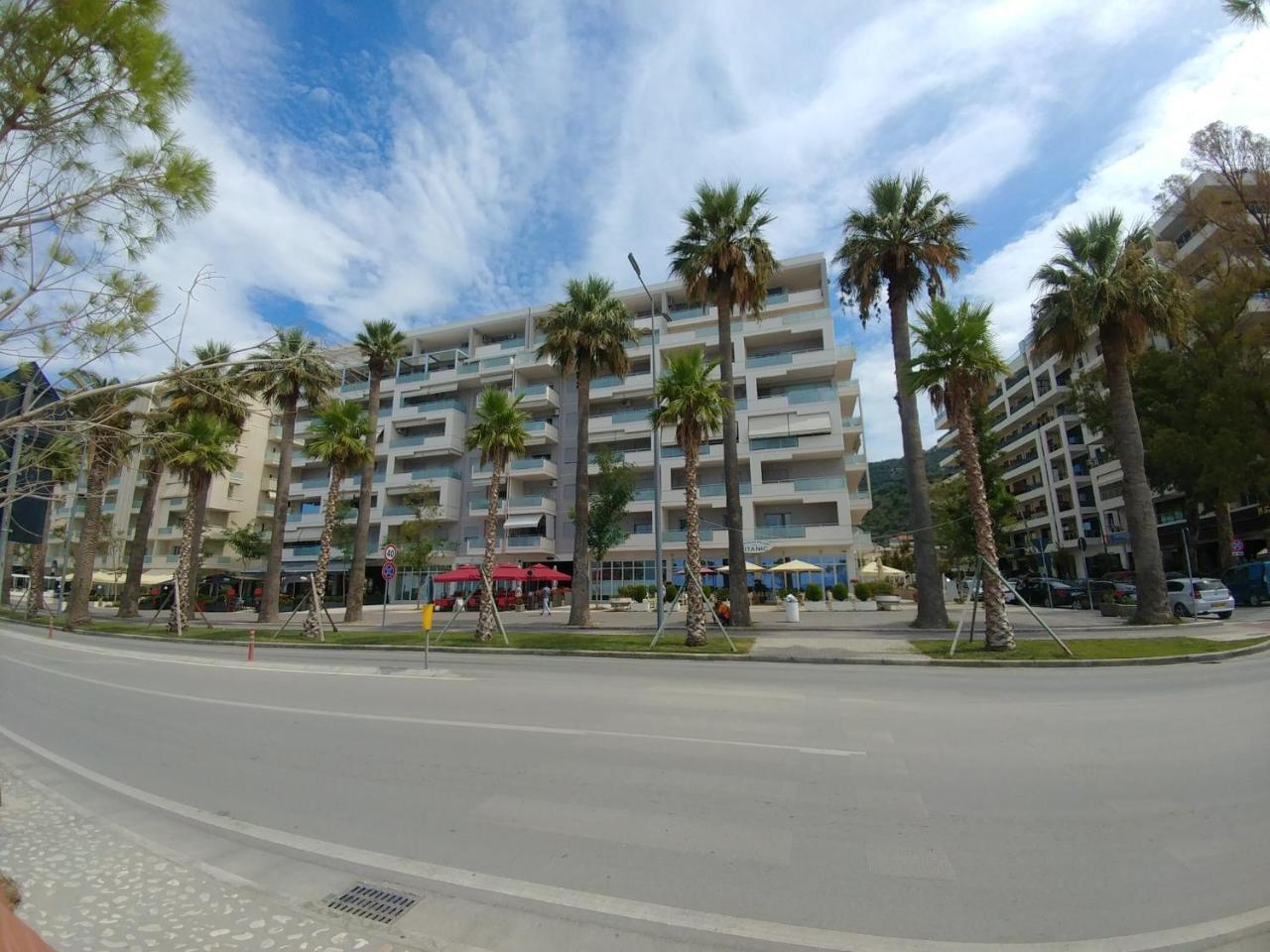 St Beach House Appartement Vlorë Buitenkant foto